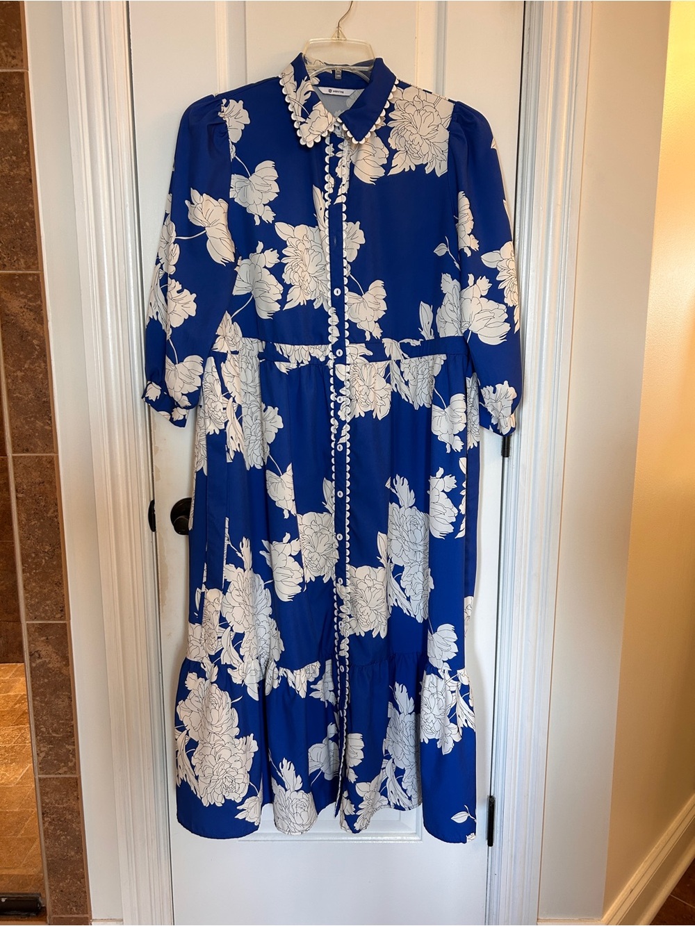 Amazon Essentials Blue and White Floral Button-Front Midi Dress